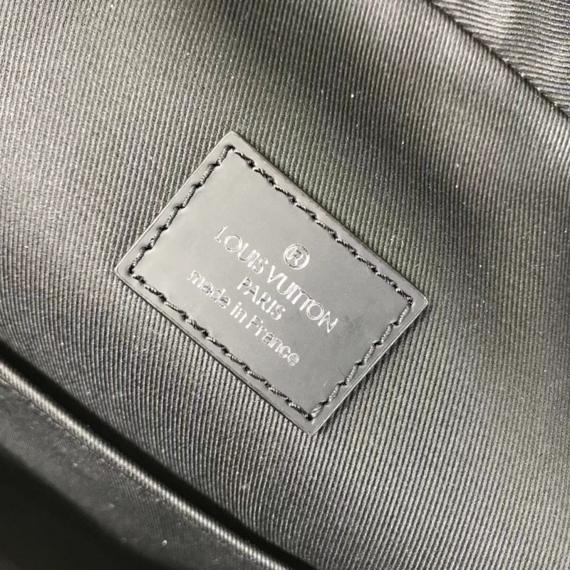 LVT PURSE