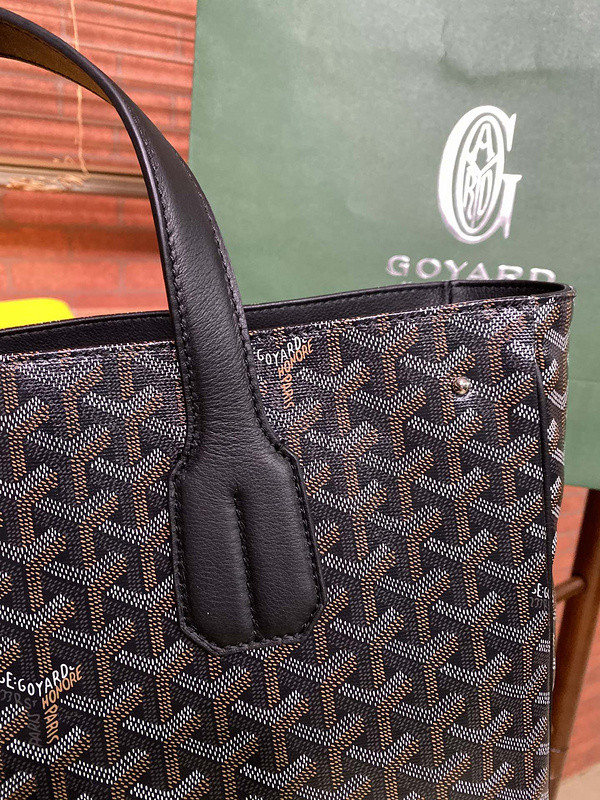 GOYARD PURSE