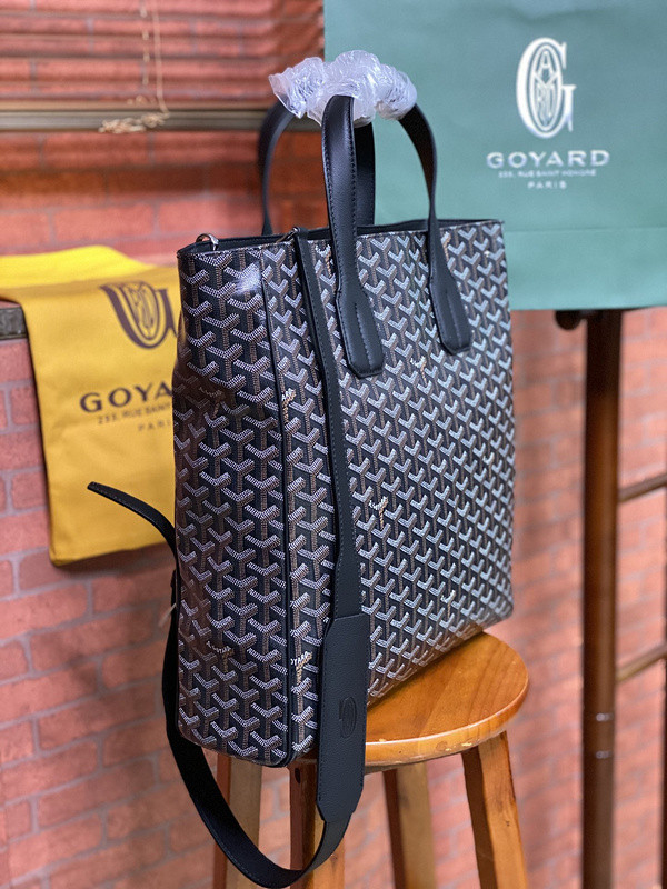 GOYARD PURSE