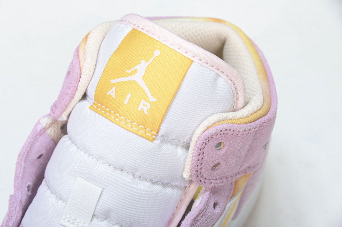 Jordan 1 Mid SE Arctic Pink