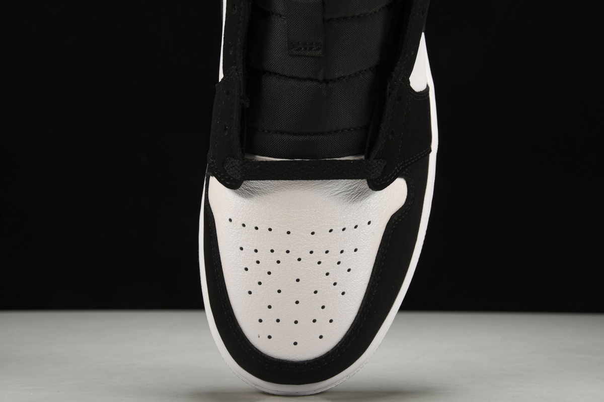 jordan 1 mid Di*m*nd shorts