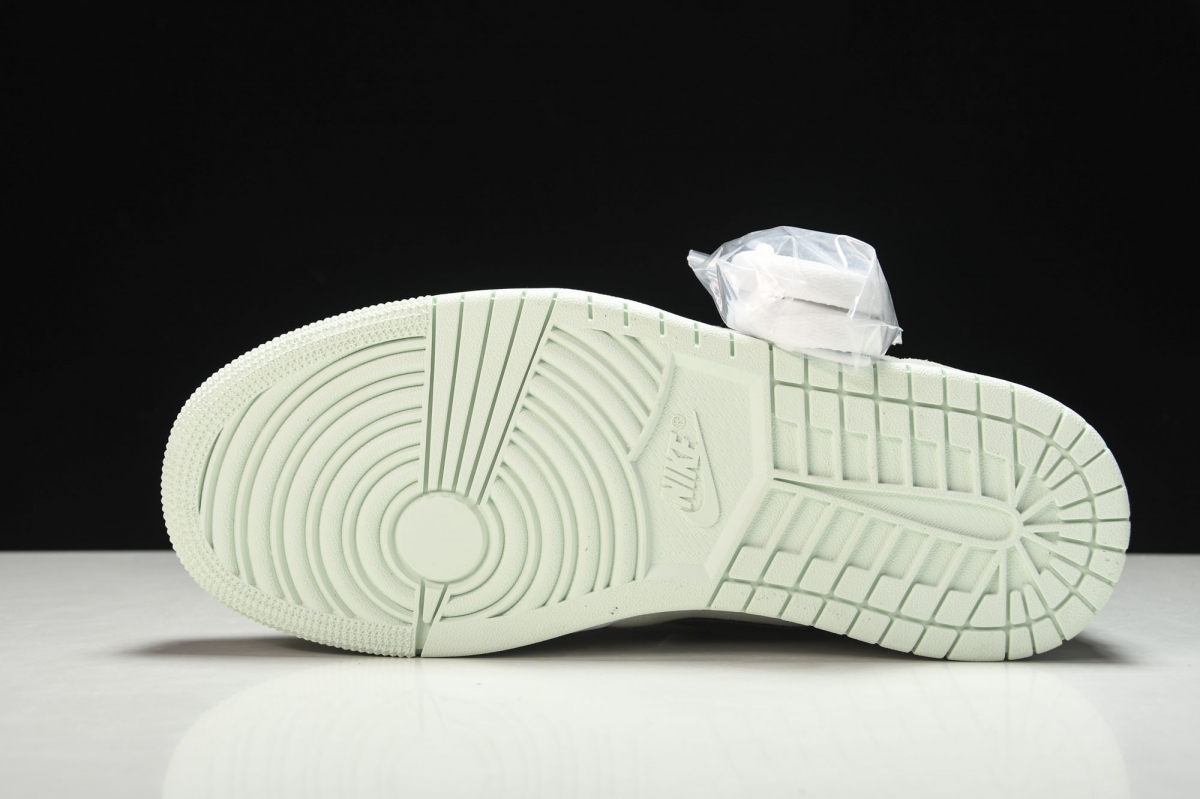 Jordan 1 Low SE Barely Green