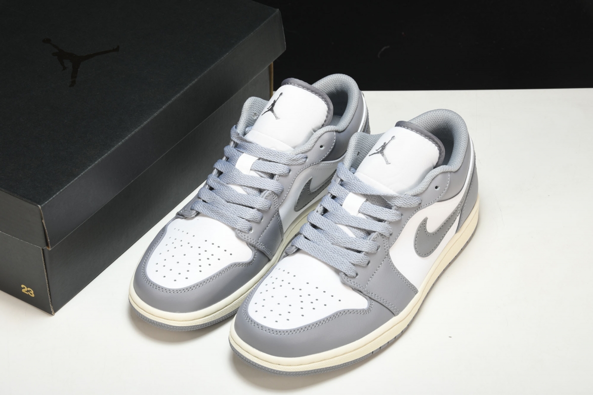 Jordan 1 Low Vintage Stealth Grey