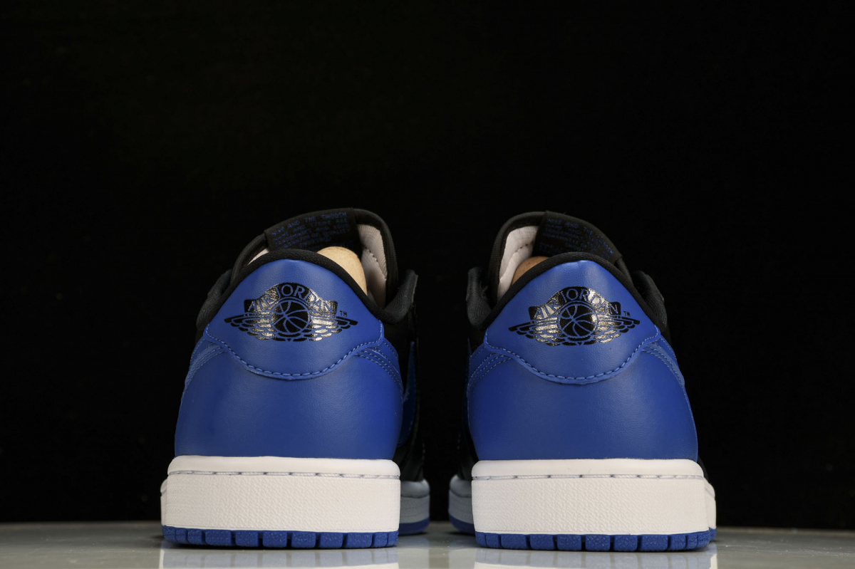 Jordan 1 Retro Low Royal (2015)