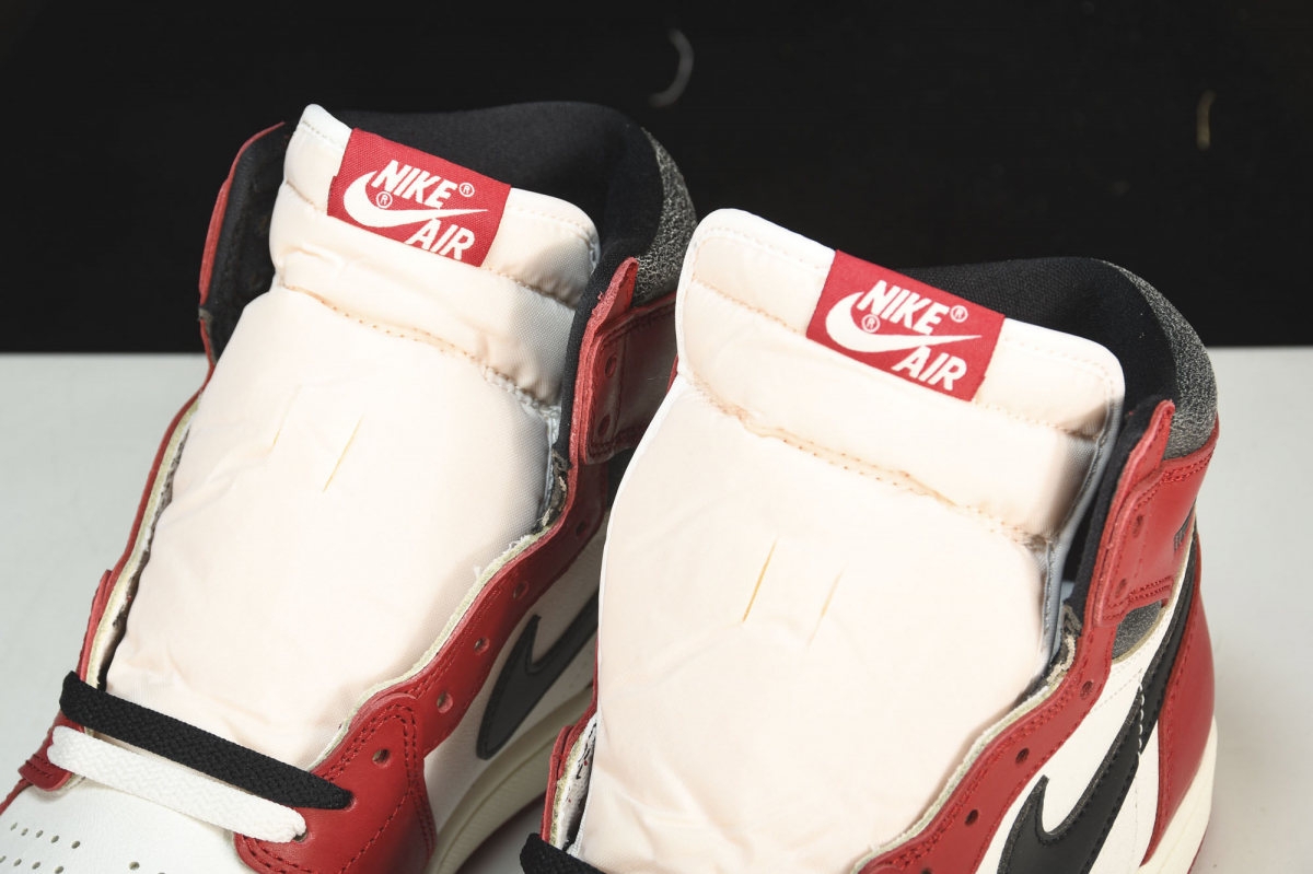 Jordan 1 Retro High OG Chicago Lost and Found
